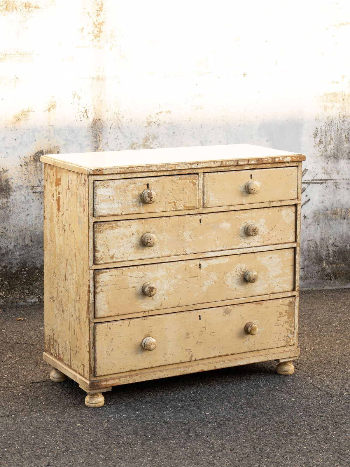 Victorian Chest of Drawers