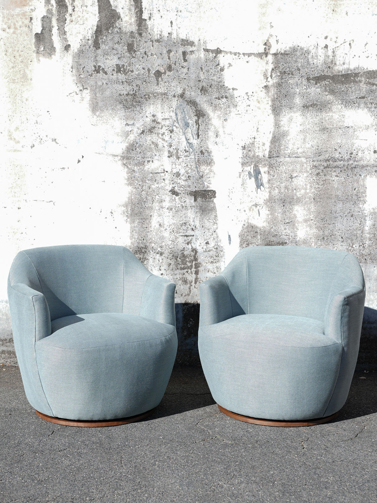 Clover Swivel Chair