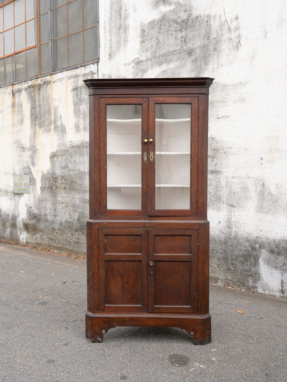 Georgian Corner Cupboard