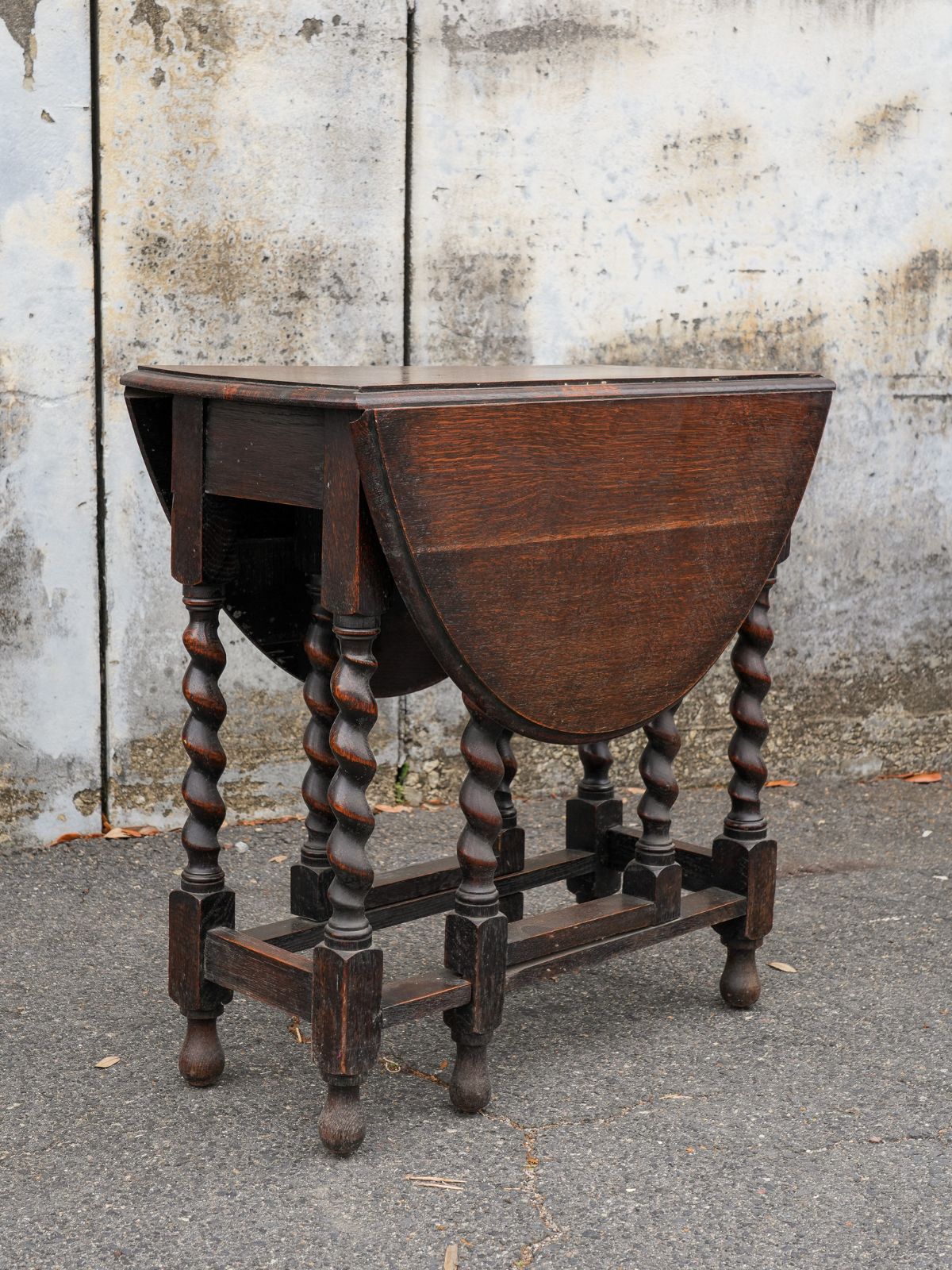 Barley Twist Gateleg Table