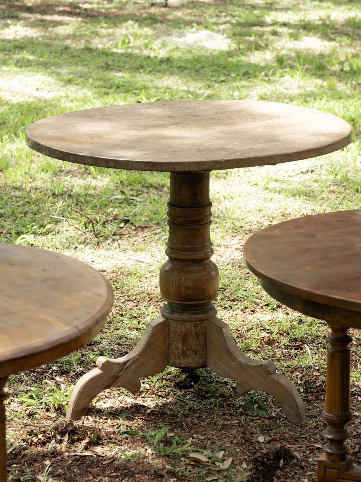 Antique Round Table