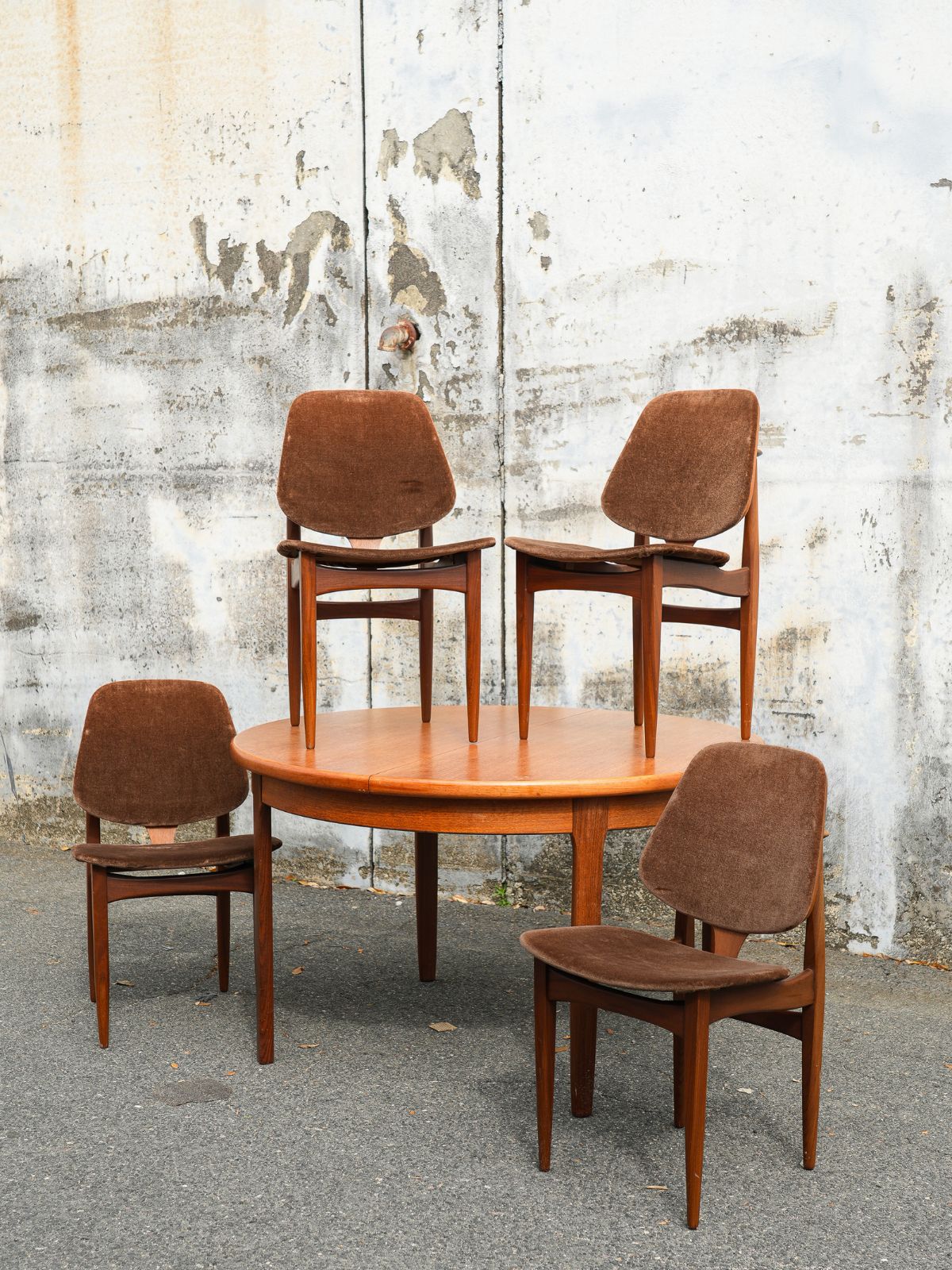 Mid-Century Modern Dining Chair Set