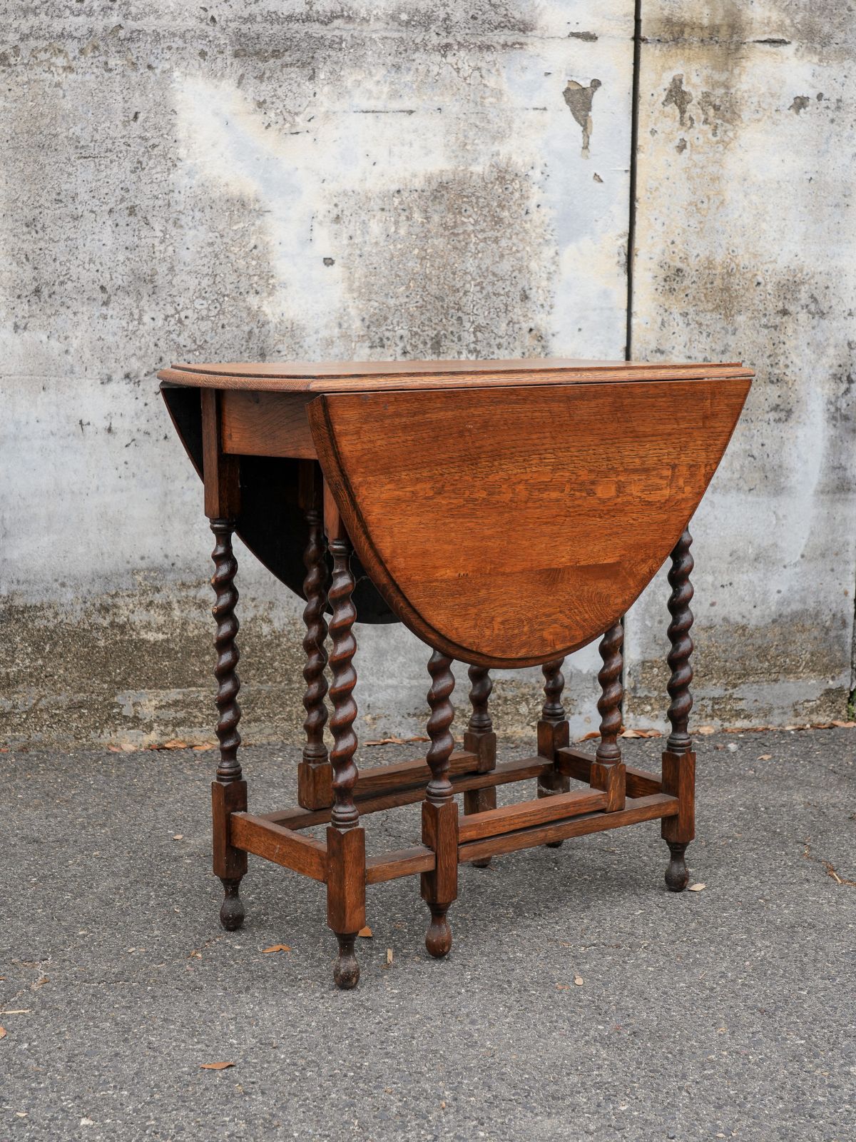 Barley Twist Gateleg Table