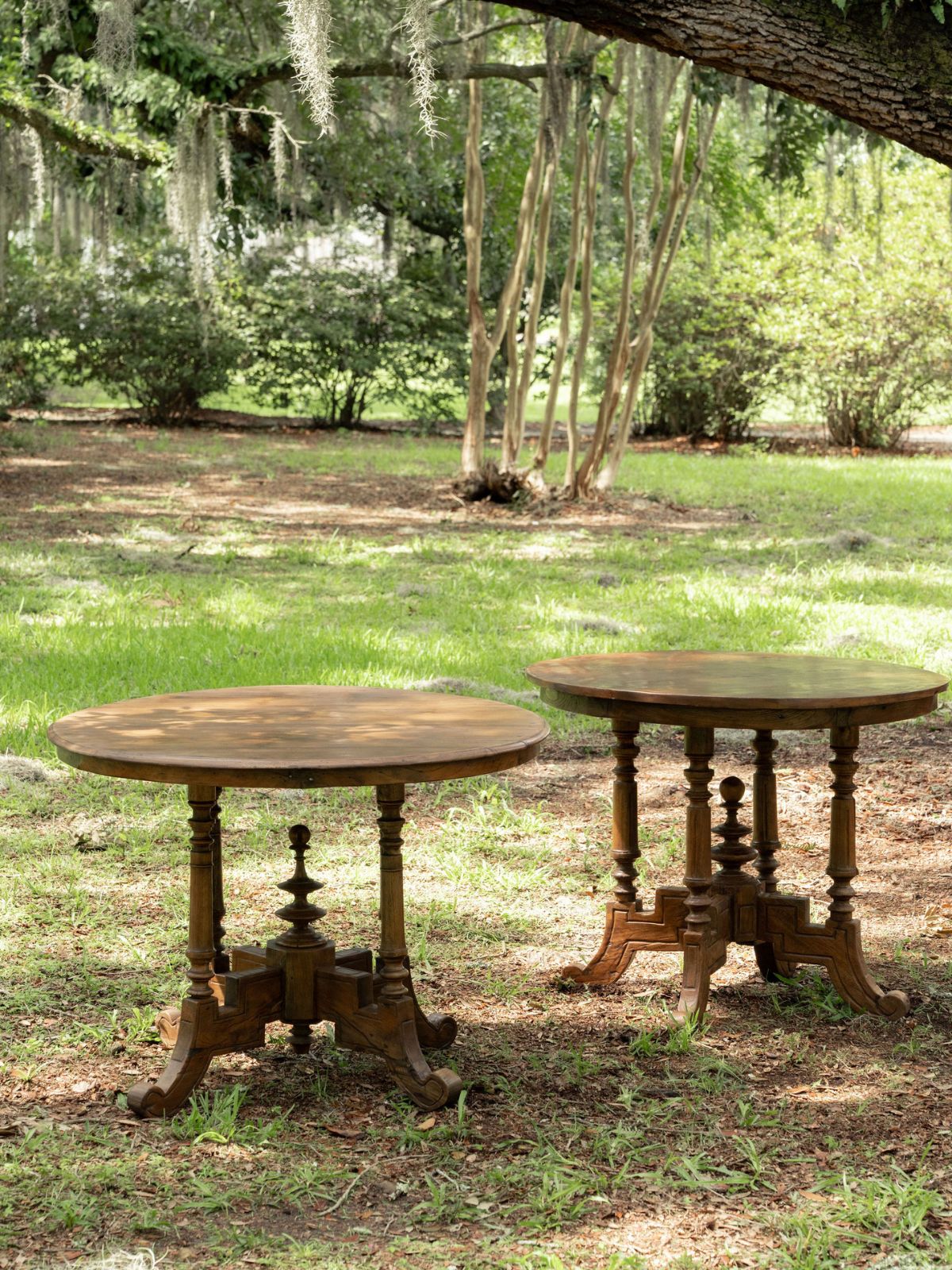 Antique Round Table