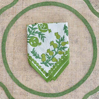 Green Scalloped Rice Paper Placemat, Set of 4