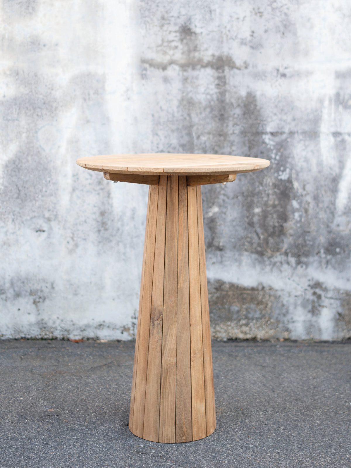 Robi Round Bar/Gathering Table 30"