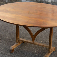 Oval Vendange Table