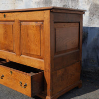 Georgian Oak Mule Chest