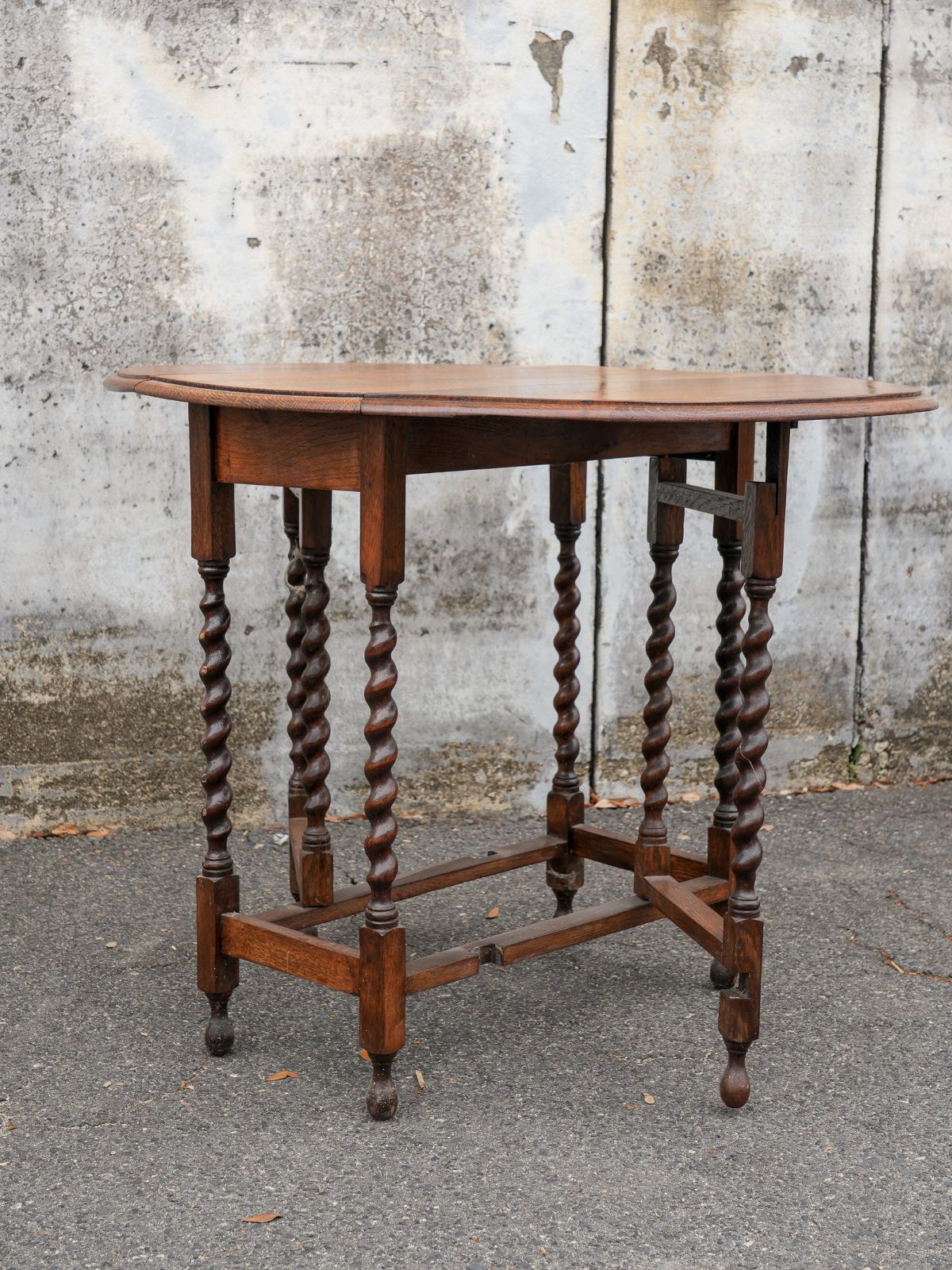 Barley Twist Gateleg Table