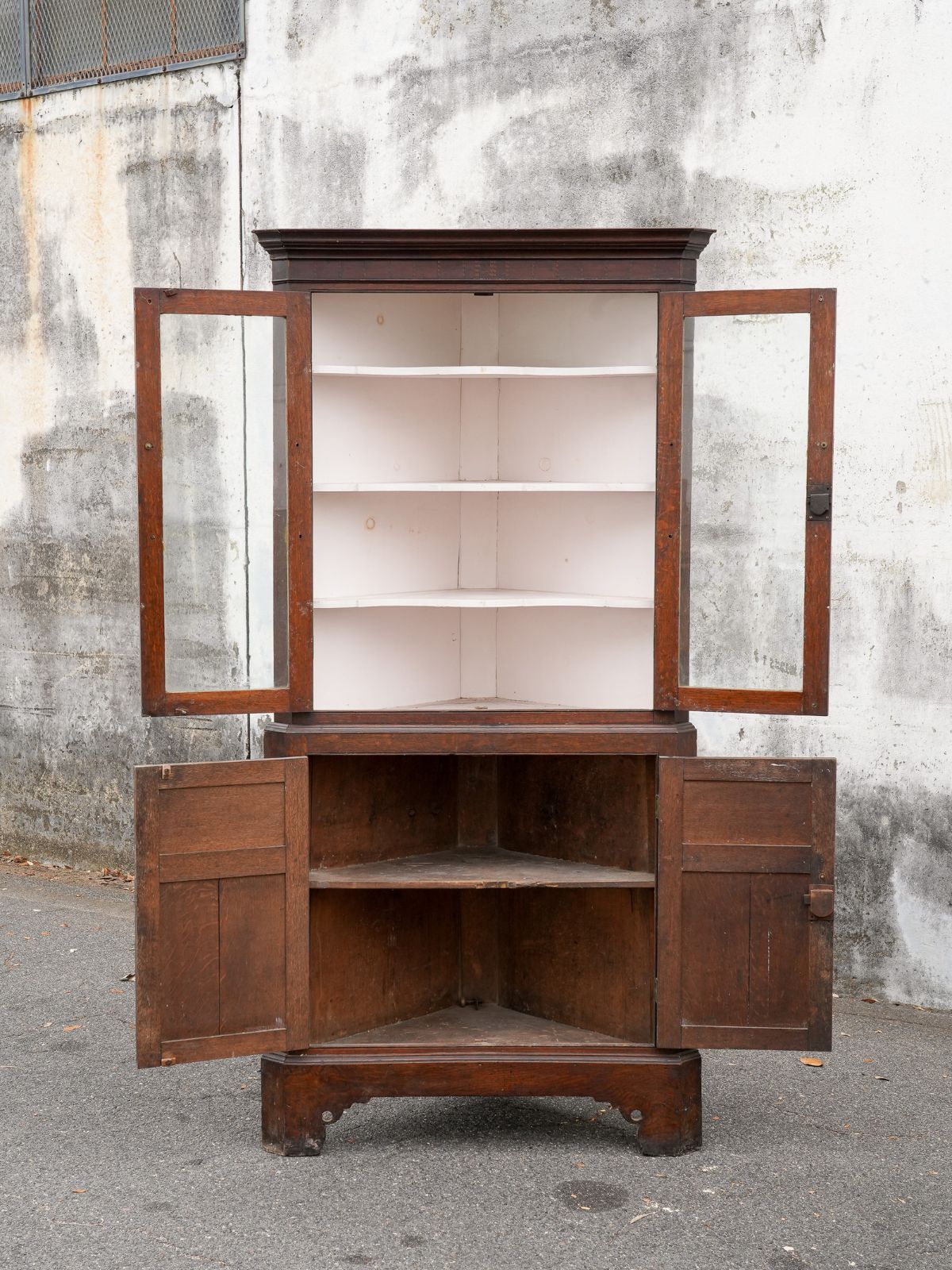 Georgian Corner Cupboard