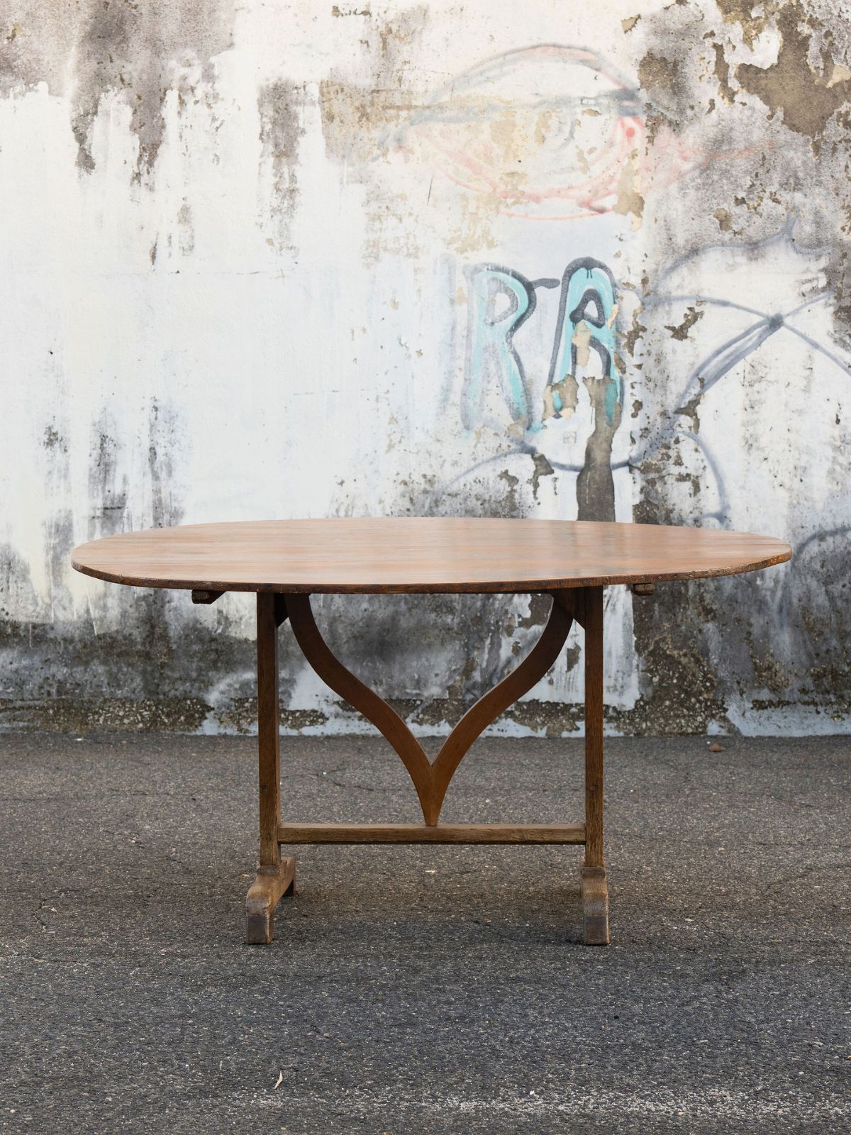 Oval Vendange Table