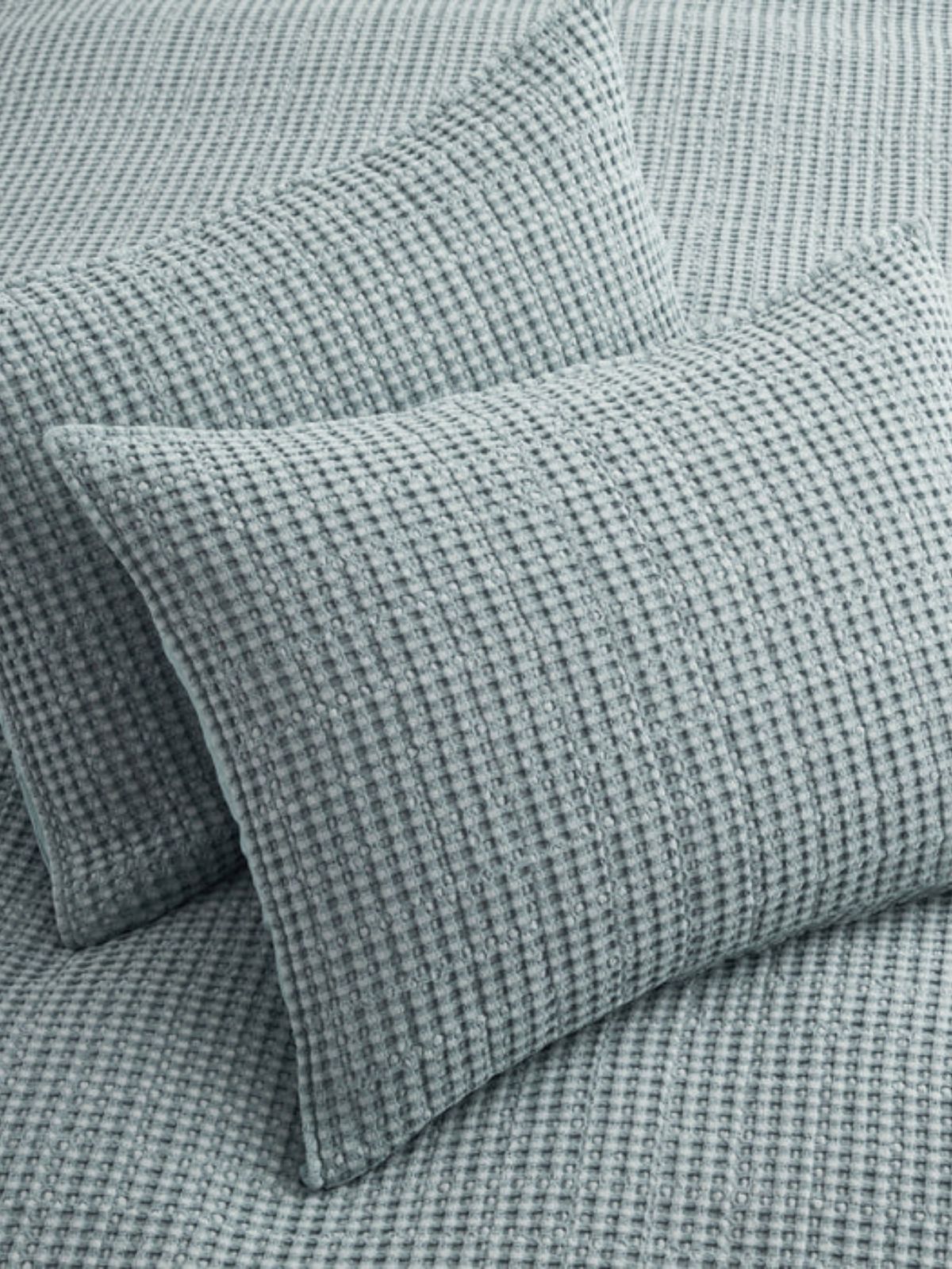 Mills Waffle Quilt Set, Chambry