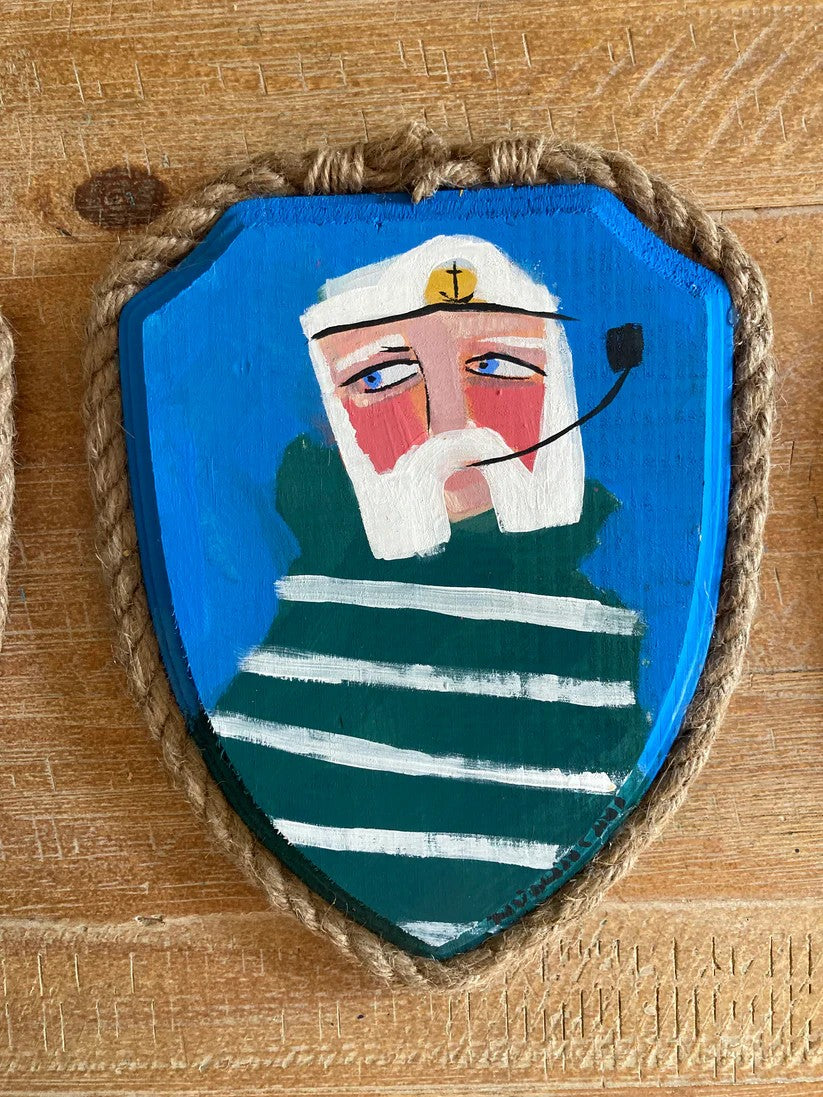 Original Roped Sea Captain Shield Wall Art - Green